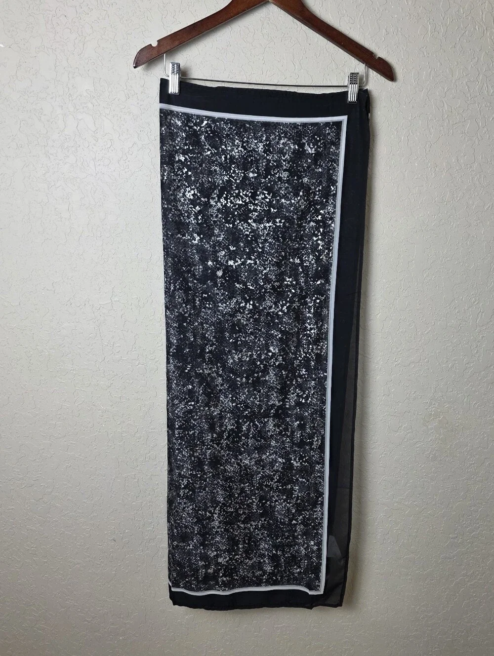 Miraclesuit Dragonstone Scarf Pareo Swim Cover Up Sarong Black Silver Gray
